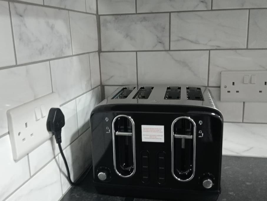 Roovi'S Nest Villa Нотингам Екстериор снимка